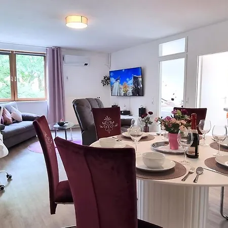 Wohnung: Beast. Bis 6 Personen, Klima, Massageliege, 3X Tv Cremlingen Экстерьер фото