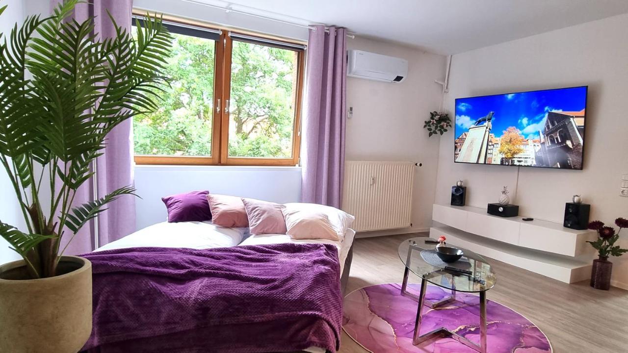 Apartment Wohnung: Beast. Bis 6 Personen, Klima, Massageliege, 3x Tv Cremlingen